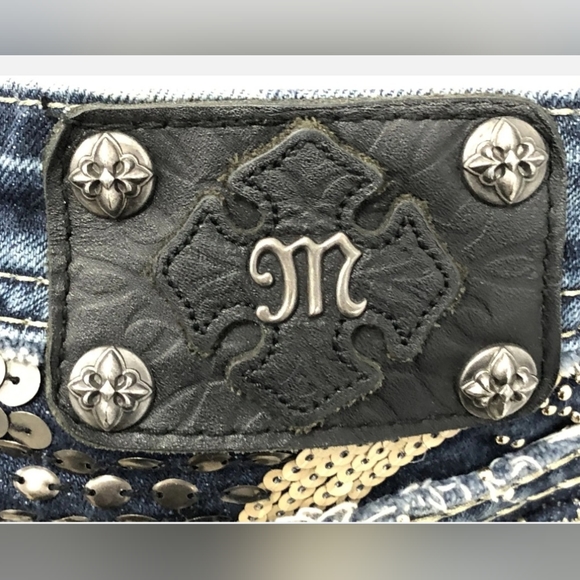 Miss Me Blue Jeans - Size 27 Bootcut Pre-owned in excellent condition - Picture 4 of 12